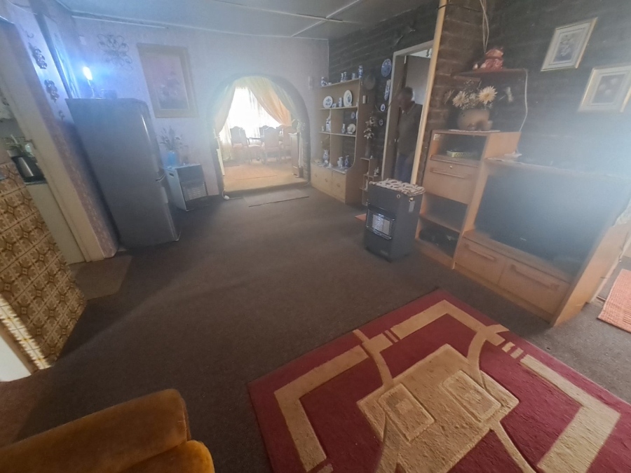 3 Bedroom Property for Sale in Rosashof Gauteng