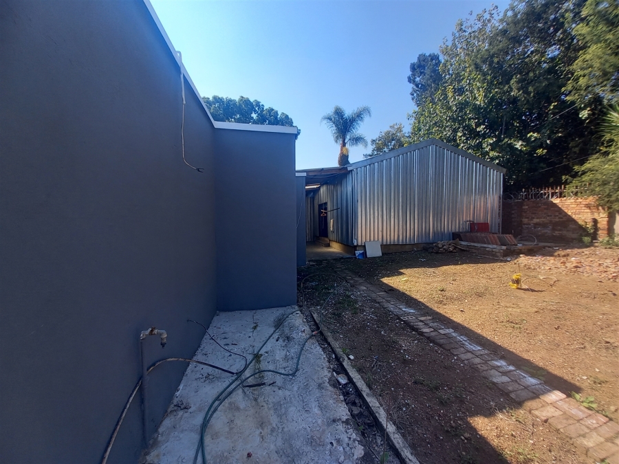 4 Bedroom Property for Sale in Garsfontein Gauteng