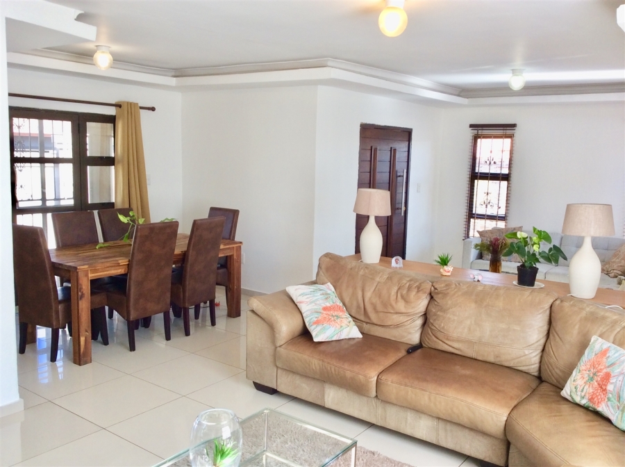 3 Bedroom Property for Sale in Blue Hills Gauteng