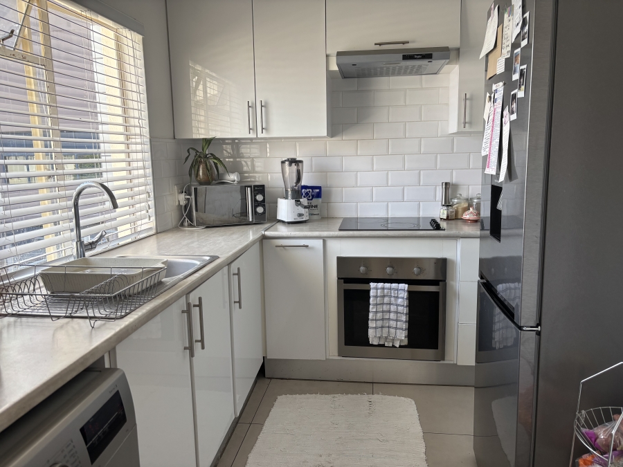 1 Bedroom Property for Sale in Illovo Gauteng