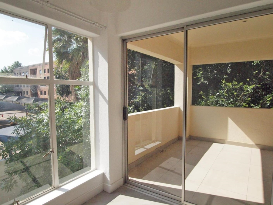 1 Bedroom Property for Sale in Illovo Gauteng