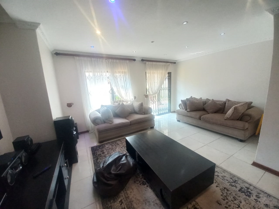 4 Bedroom Property for Sale in Vanderbijlpark SE 8 Gauteng