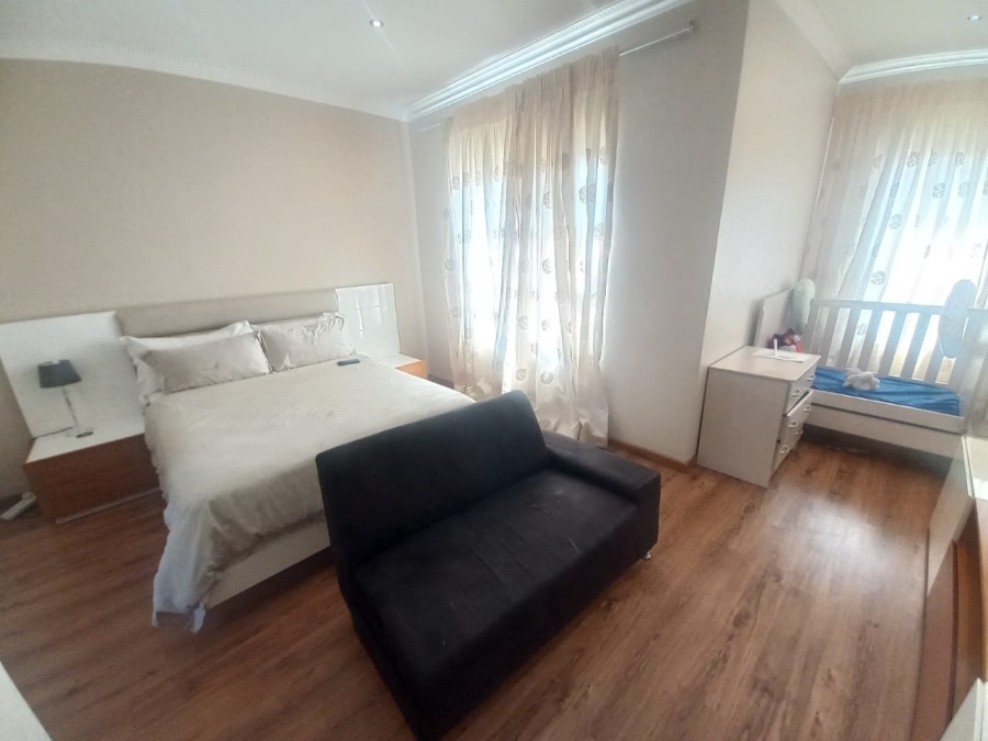 4 Bedroom Property for Sale in Vanderbijlpark SE 8 Gauteng