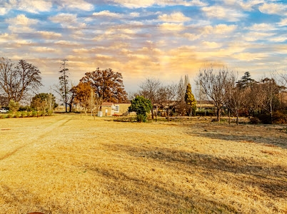 6 Bedroom Property for Sale in Eikenhof Gauteng