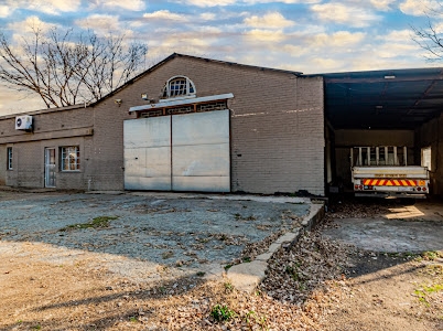 6 Bedroom Property for Sale in Eikenhof Gauteng