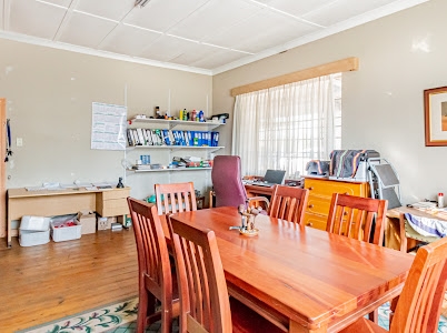 6 Bedroom Property for Sale in Eikenhof Gauteng