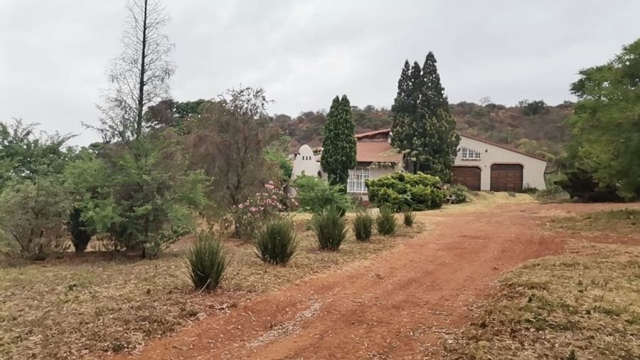 3 Bedroom Property for Sale in Golf View Gauteng
