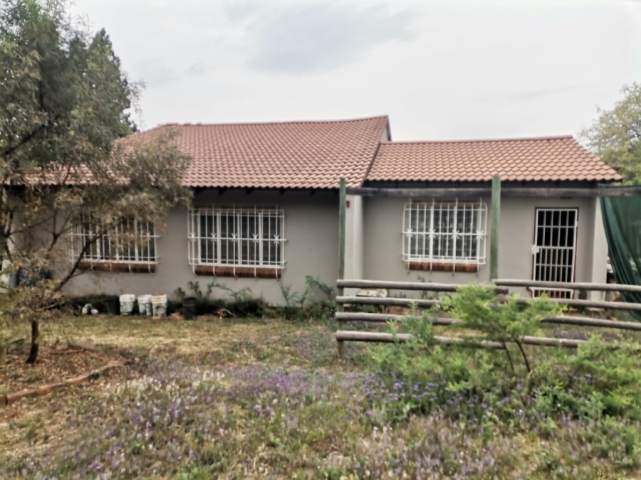 3 Bedroom Property for Sale in Golf View Gauteng