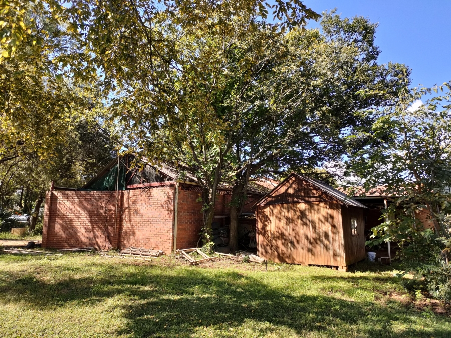 4 Bedroom Property for Sale in Raslouw Gauteng