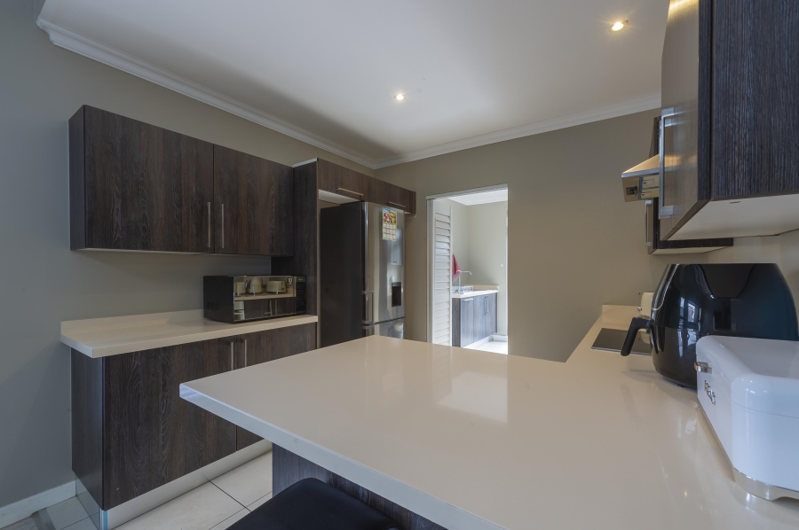 3 Bedroom Property for Sale in Copperleaf Estate Gauteng