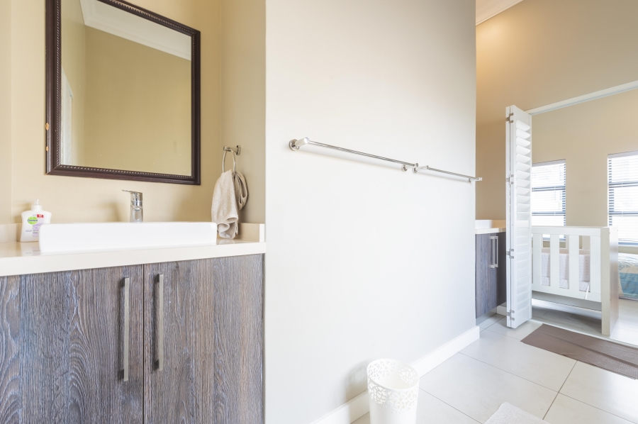 3 Bedroom Property for Sale in Copperleaf Estate Gauteng