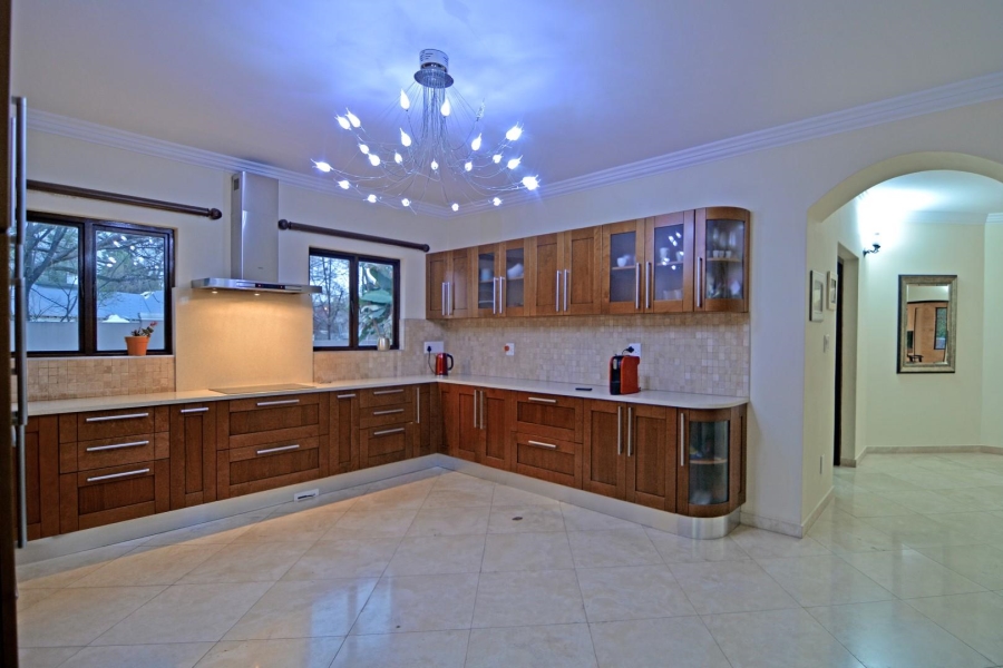 5 Bedroom Property for Sale in Bryanston Gauteng