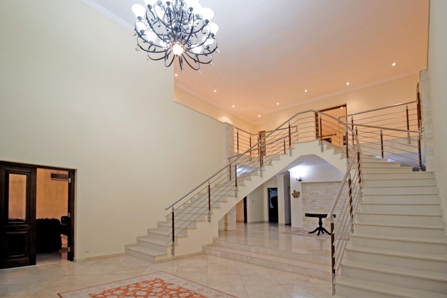 5 Bedroom Property for Sale in Bryanston Gauteng