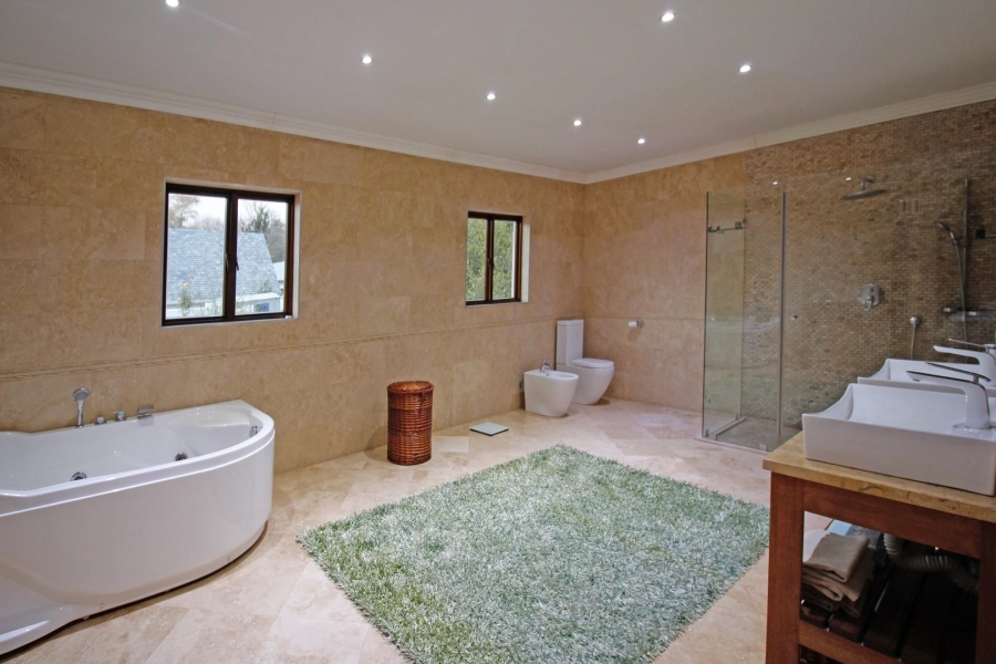 5 Bedroom Property for Sale in Bryanston Gauteng