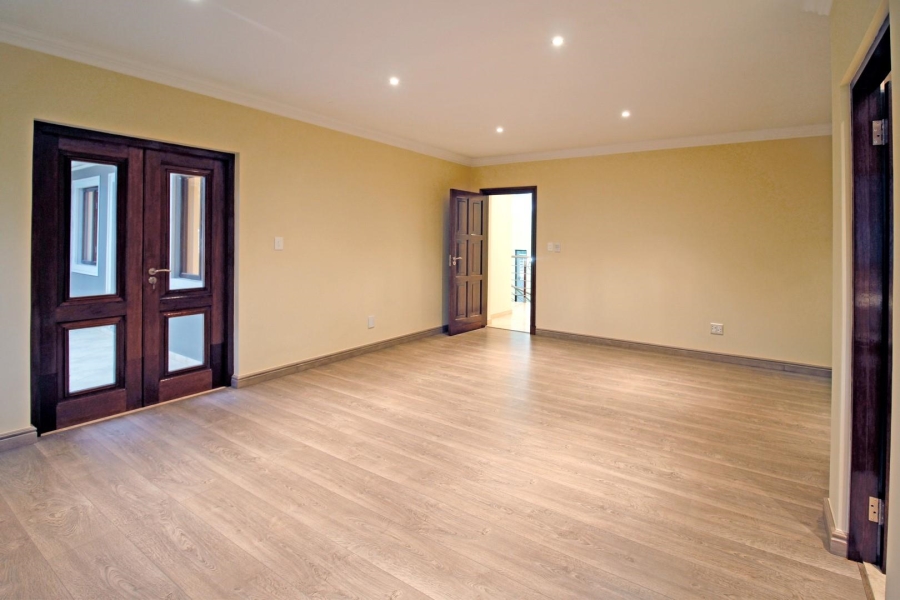 5 Bedroom Property for Sale in Bryanston Gauteng