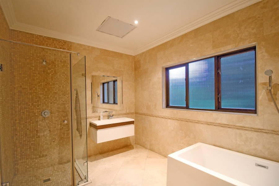 5 Bedroom Property for Sale in Bryanston Gauteng