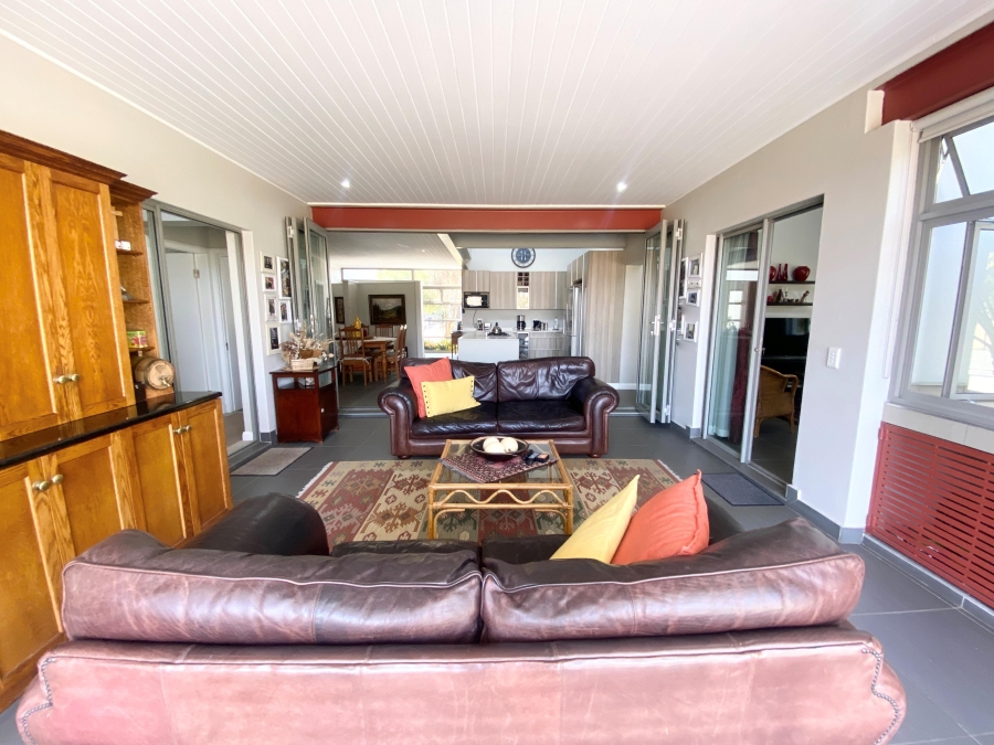 3 Bedroom Property for Sale in Copperleaf Estate Gauteng