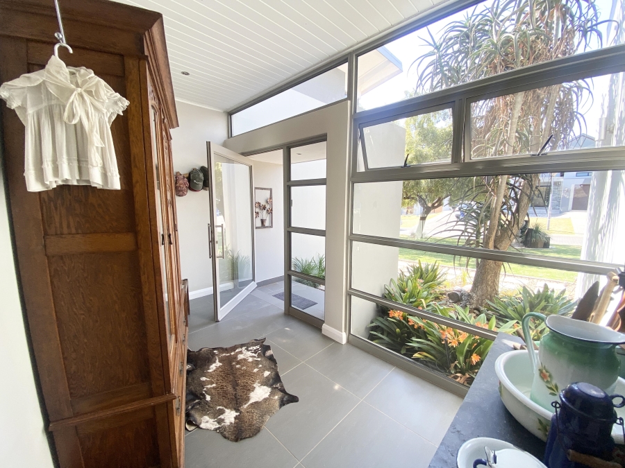 3 Bedroom Property for Sale in Copperleaf Estate Gauteng