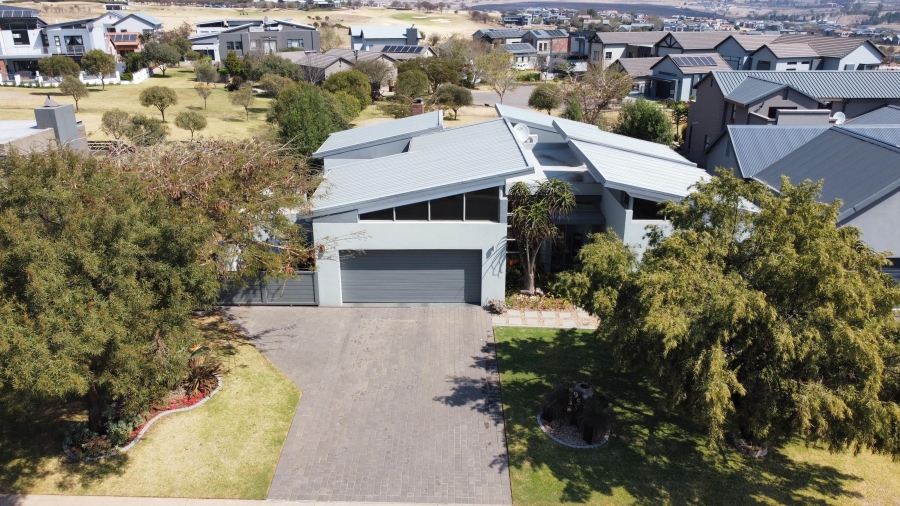 3 Bedroom Property for Sale in Copperleaf Estate Gauteng