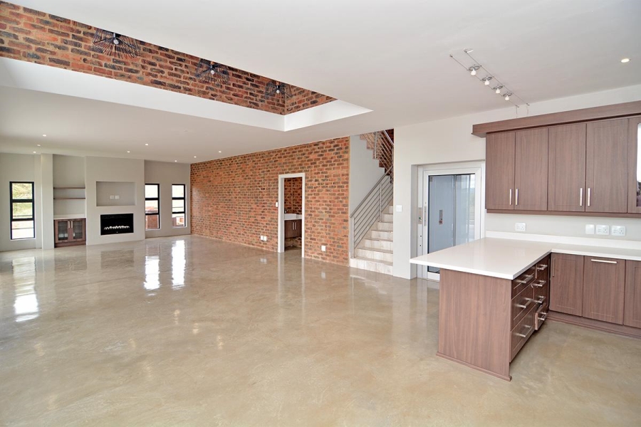 3 Bedroom Property for Sale in Copperleaf Estate Gauteng