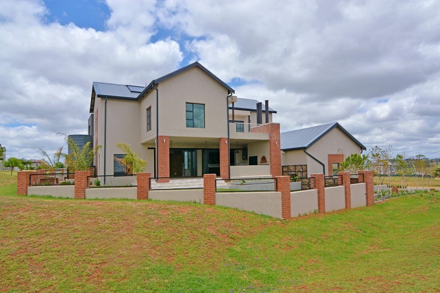 3 Bedroom Property for Sale in Copperleaf Estate Gauteng