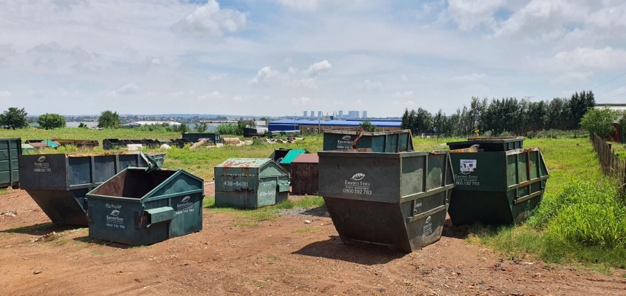 Commercial Property for Sale in Meadowdale Gauteng