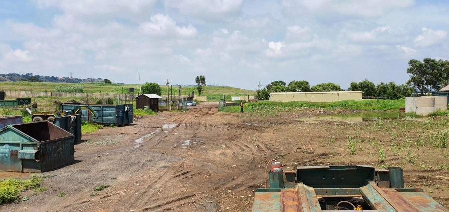 Commercial Property for Sale in Meadowdale Gauteng