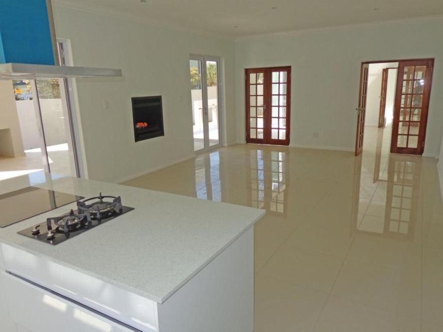 5 Bedroom Property for Sale in Bryanston Gauteng