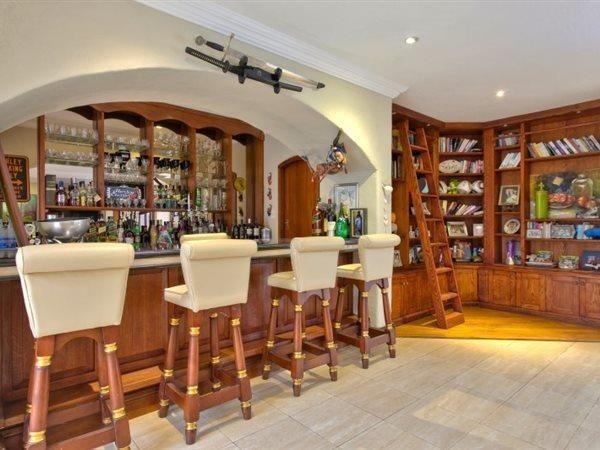 5 Bedroom Property for Sale in Sandown Gauteng