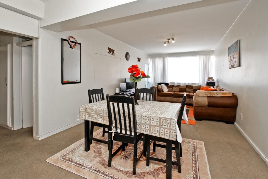 1 Bedroom Property for Sale in Cyrildene Gauteng