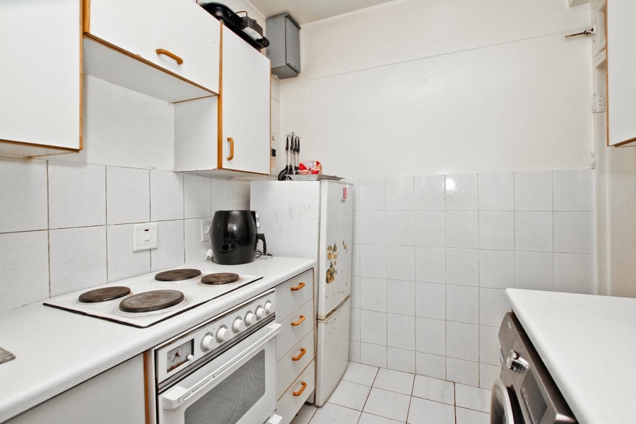 1 Bedroom Property for Sale in Cyrildene Gauteng