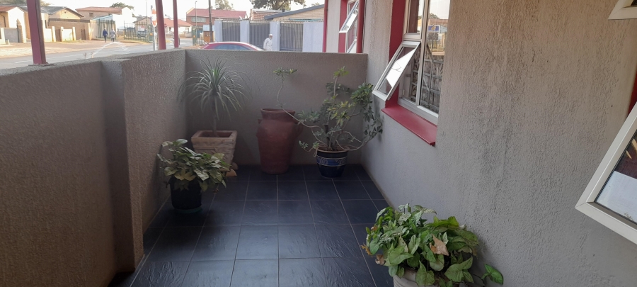 3 Bedroom Property for Sale in Lenasia Gauteng