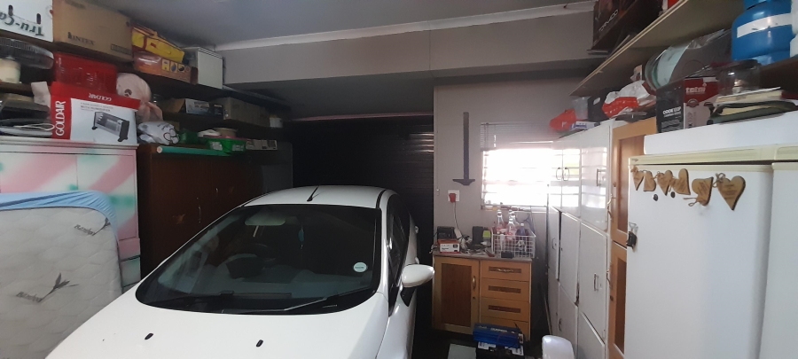 3 Bedroom Property for Sale in Lenasia Gauteng