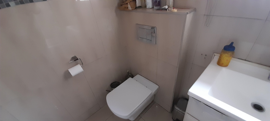 3 Bedroom Property for Sale in Lenasia Gauteng