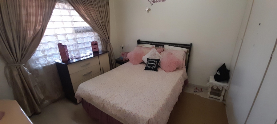 3 Bedroom Property for Sale in Lenasia Gauteng