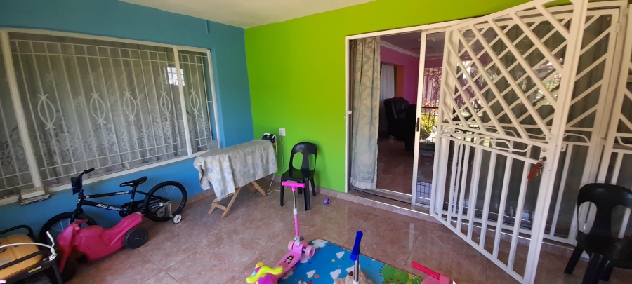 4 Bedroom Property for Sale in Lenasia Gauteng