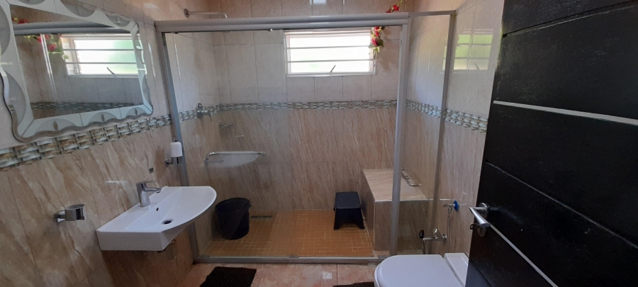 4 Bedroom Property for Sale in Lenasia Gauteng