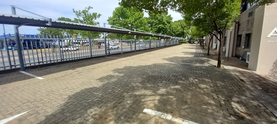 To Let Commercial Property for Rent in Randjespark Gauteng