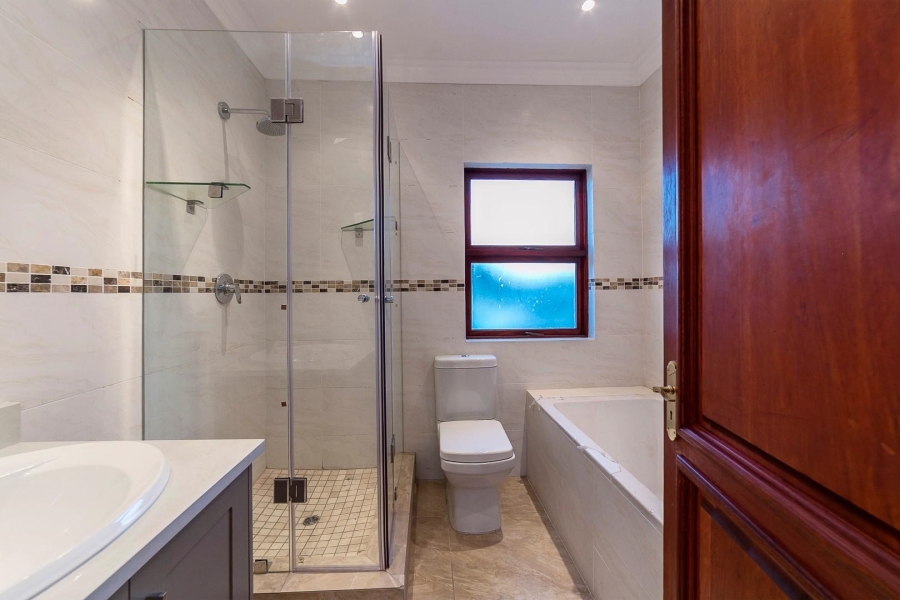 3 Bedroom Property for Sale in Petervale Gauteng