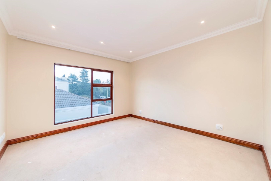 3 Bedroom Property for Sale in Petervale Gauteng