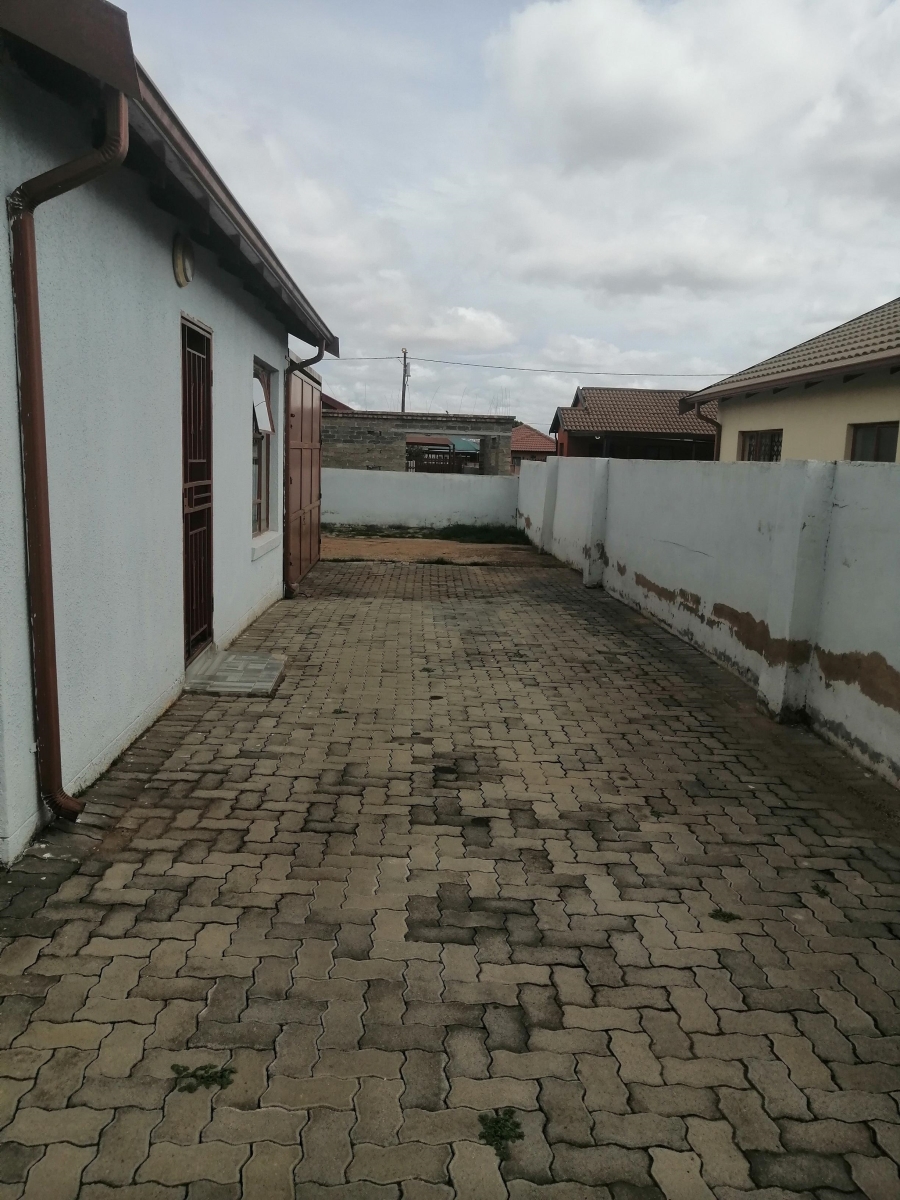 2 Bedroom Property for Sale in Soshanguve B Gauteng