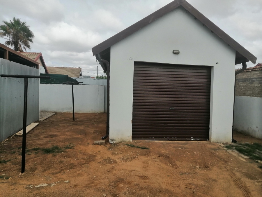 2 Bedroom Property for Sale in Soshanguve B Gauteng