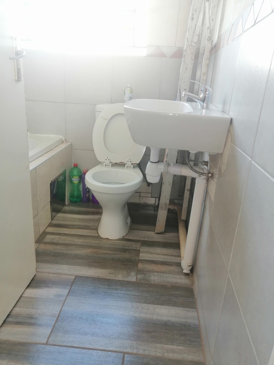 2 Bedroom Property for Sale in Soshanguve B Gauteng