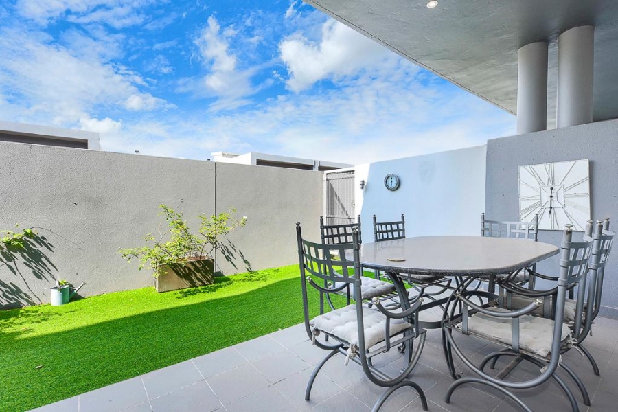3 Bedroom Property for Sale in Hurlingham Gauteng