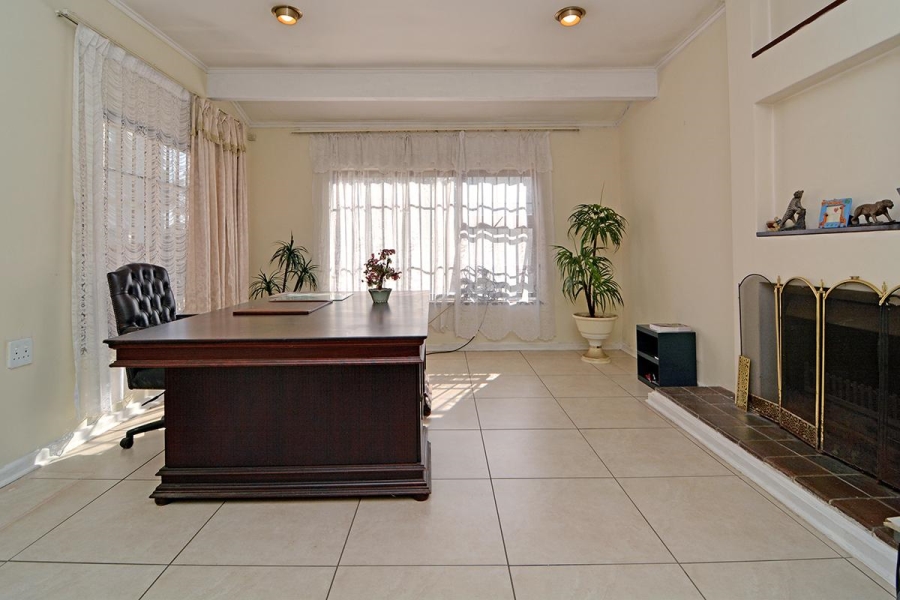 6 Bedroom Property for Sale in Bedfordview Gauteng