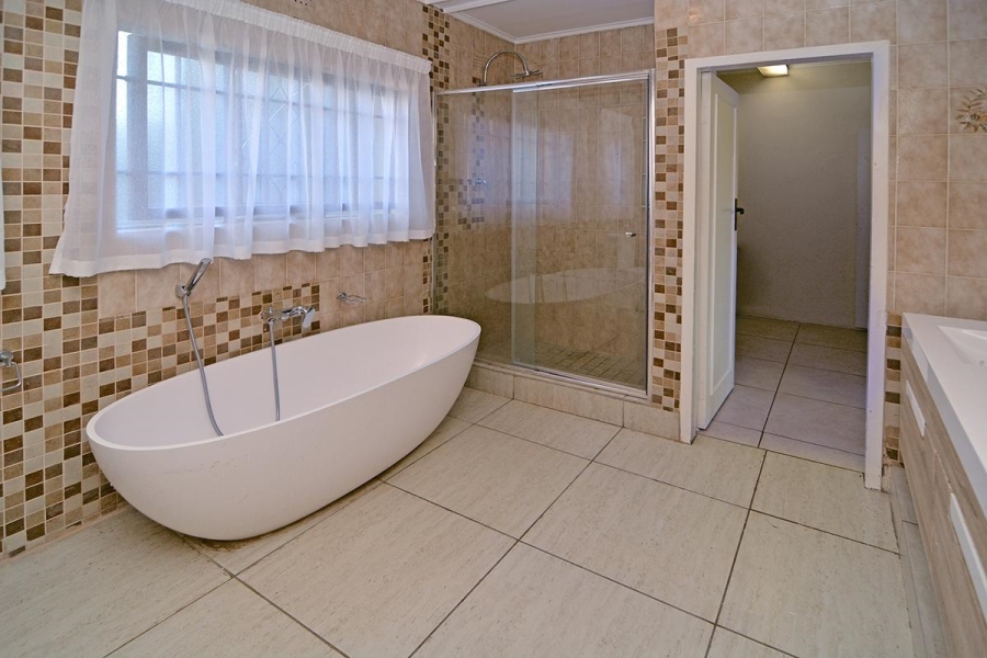 6 Bedroom Property for Sale in Bedfordview Gauteng