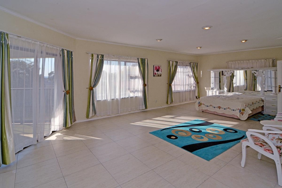 6 Bedroom Property for Sale in Bedfordview Gauteng