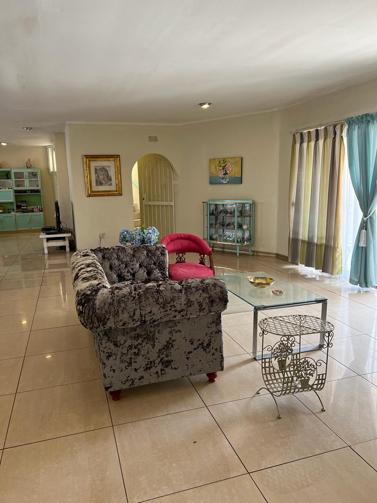 6 Bedroom Property for Sale in Bedfordview Gauteng