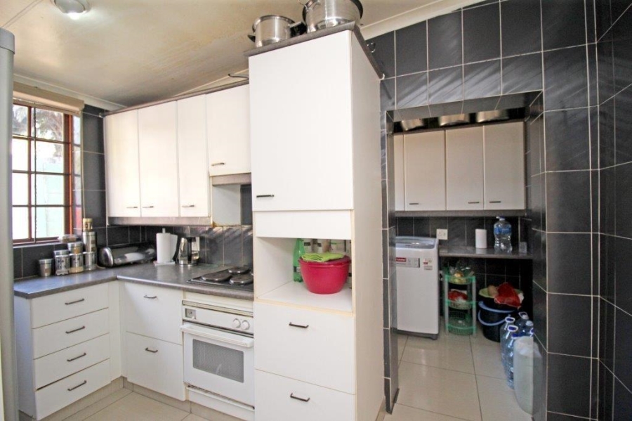 Commercial Property for Sale in Kew Gauteng