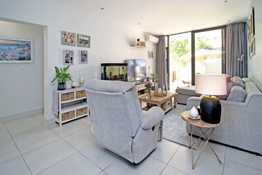 3 Bedroom Property for Sale in Broadacres Gauteng